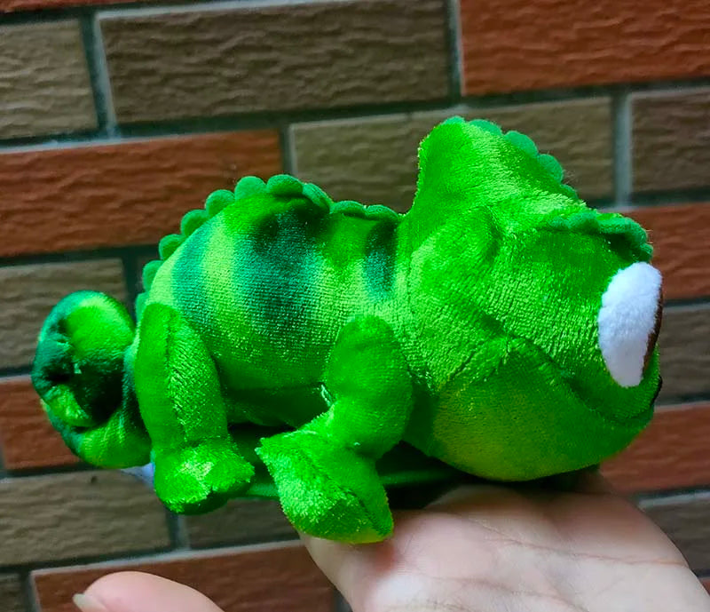 Tangled Pascal Shoulder Pal Magnetic Chameleon Plush toy Rapunzel