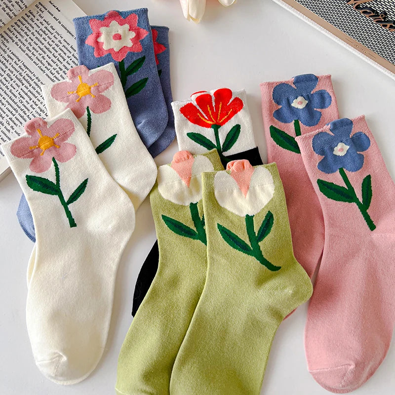 Mid-Tube Socks - 1 Pair Kawaii Harajuku Style, Cartoon Flower Design, Breathable and Casual