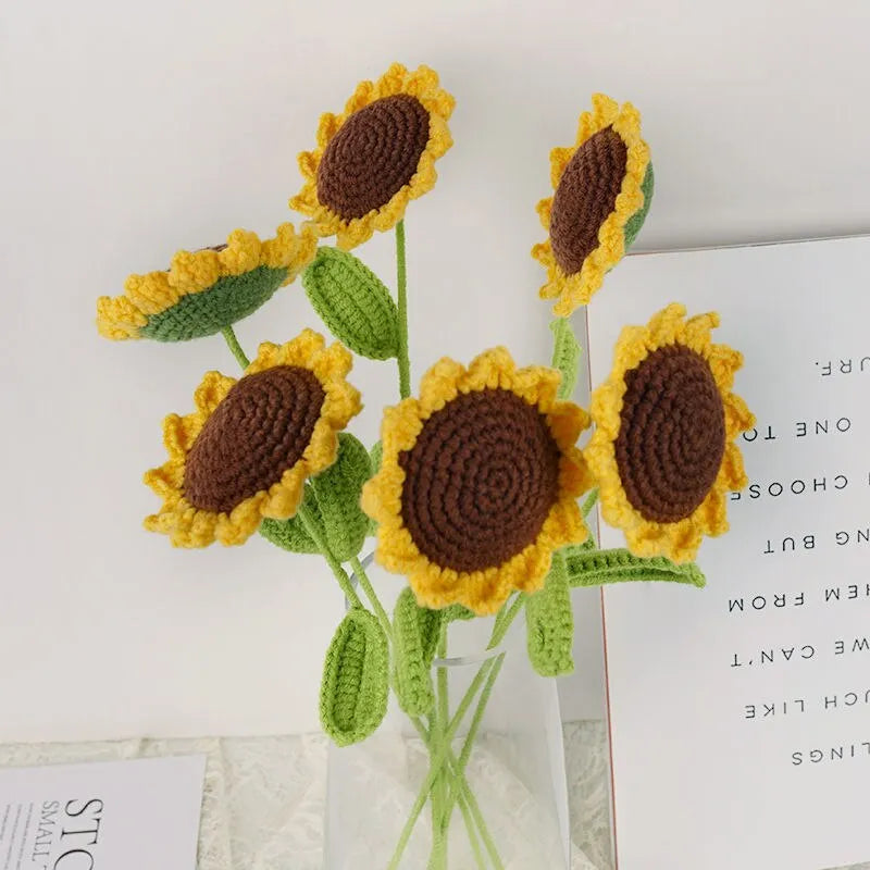 Hand-Woven Sunflower 3-Piece Bouquet - Creative Wool Knitted Sunflower Decorations